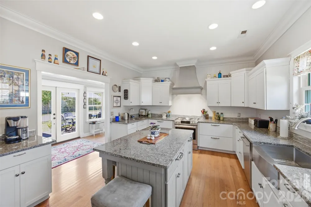 211 Jefferson Street E York, SC 29745
