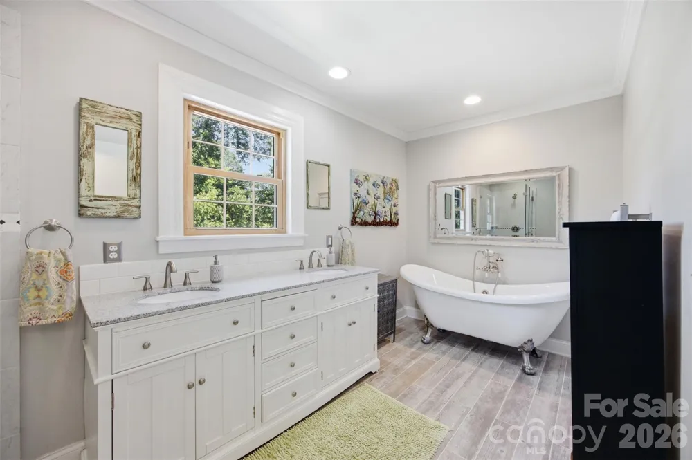 211 Jefferson Street E York, SC 29745