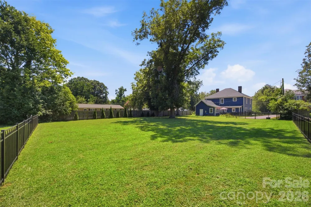 211 Jefferson Street E York, SC 29745