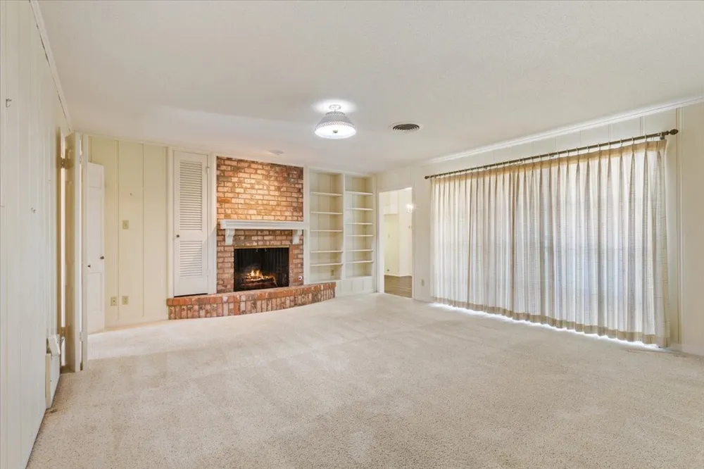 4801 Lake Englewood Drive Waco, TX 76710