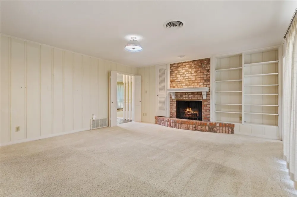 4801 Lake Englewood Drive Waco, TX 76710