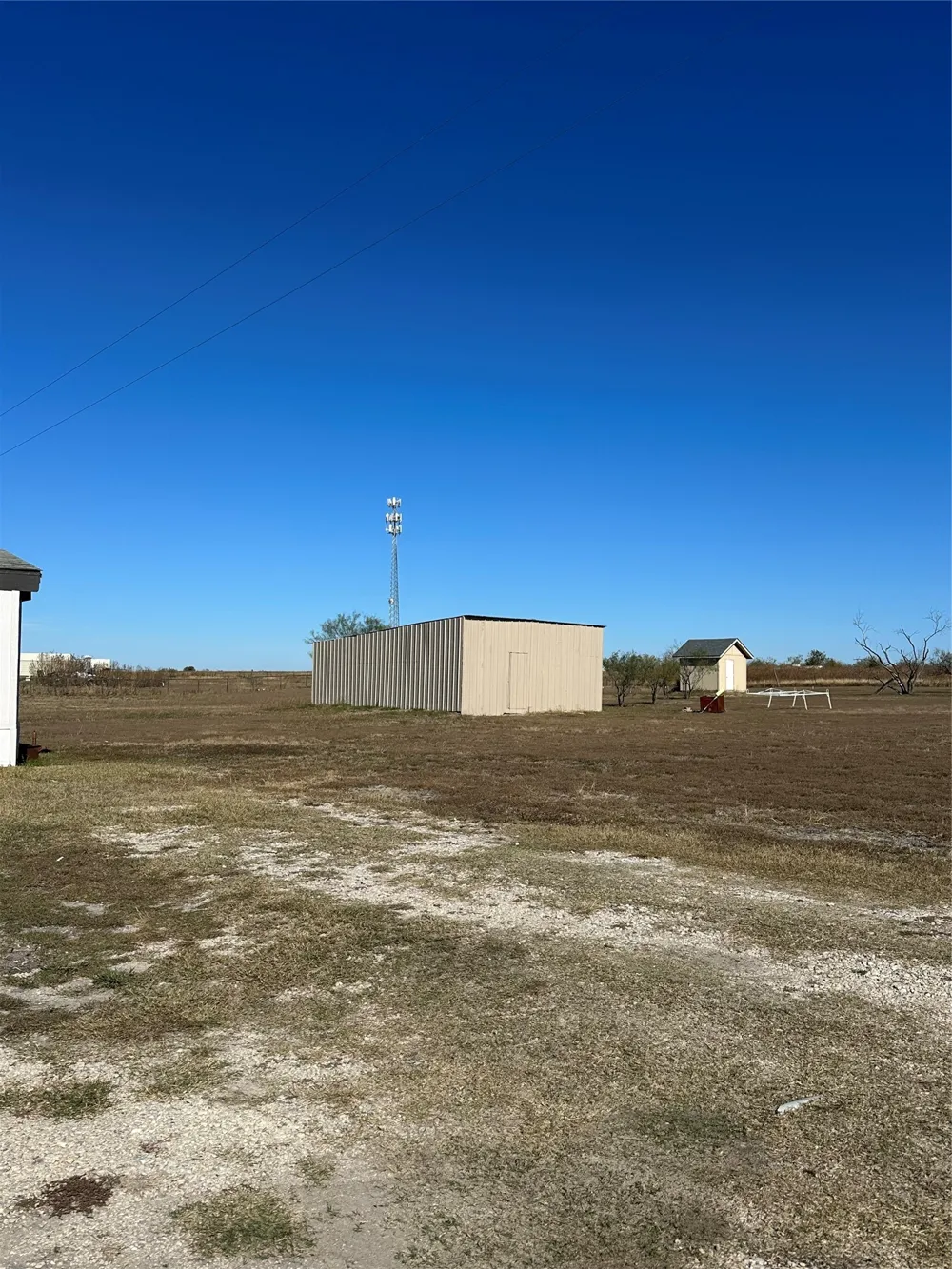 211 Alton Ennis, TX 75119