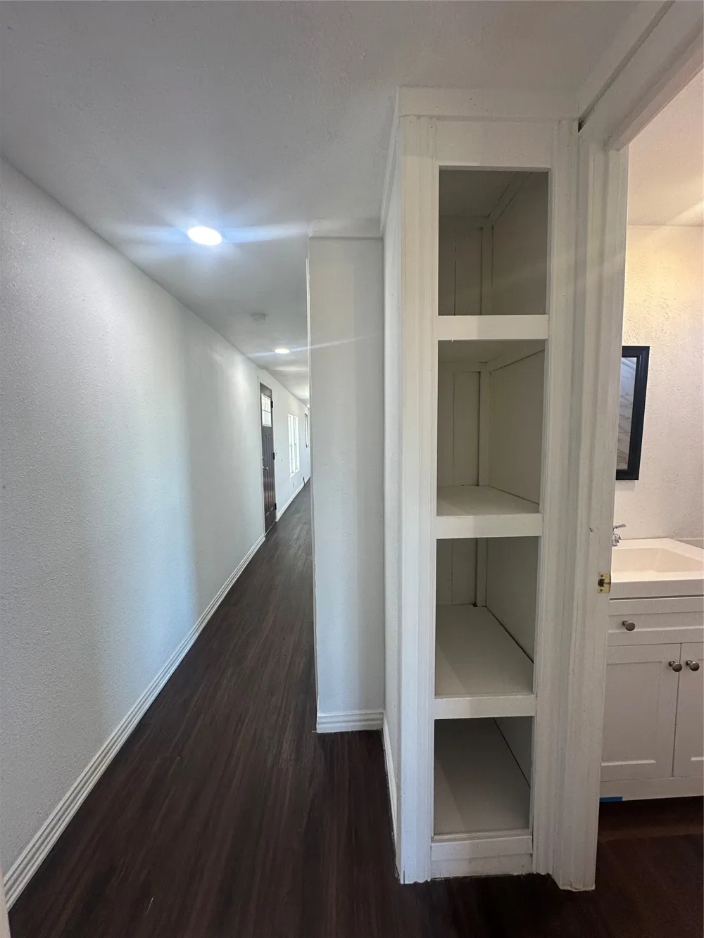 211 Alton Ennis, TX 75119