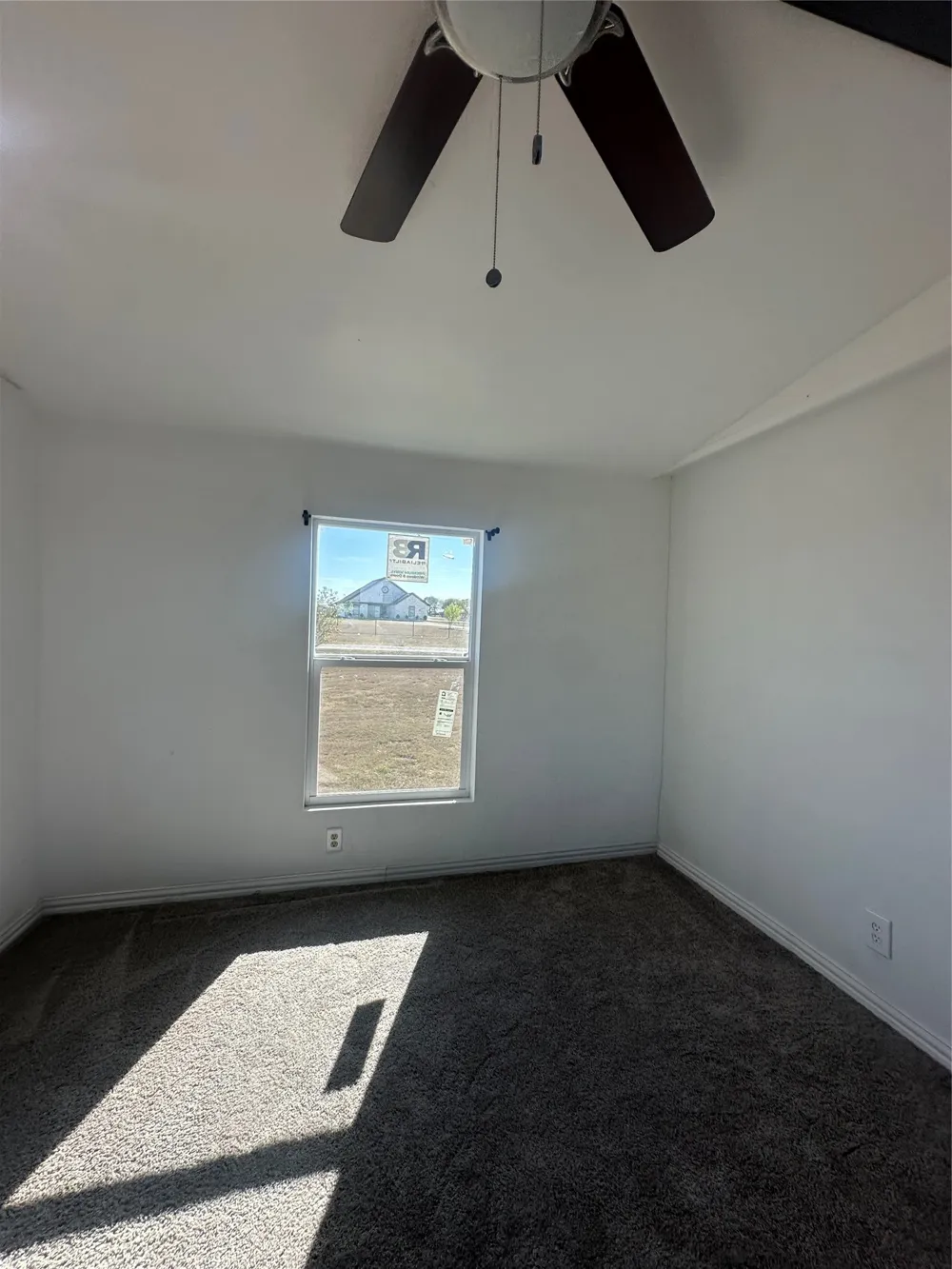 211 Alton Ennis, TX 75119