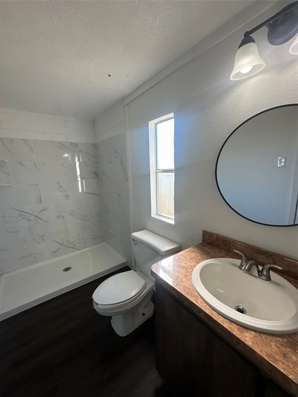 211 Alton Ennis, TX 75119
