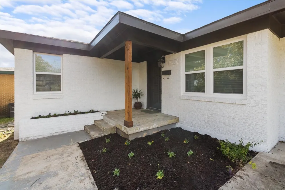 2907 Clinton Avenue Fort Worth, TX 76106