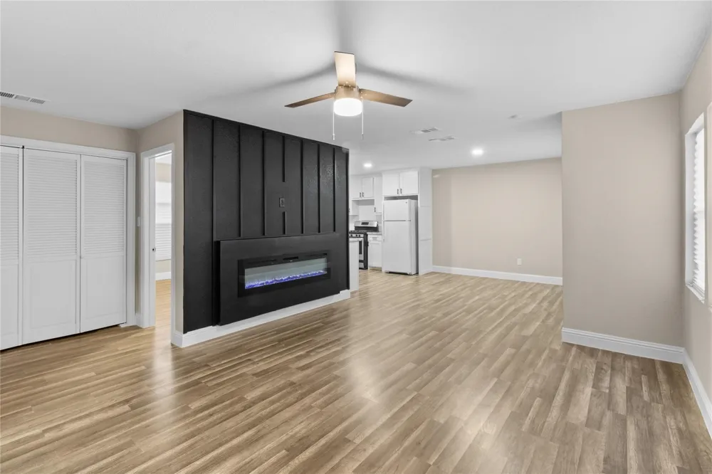 2907 Clinton Avenue Fort Worth, TX 76106