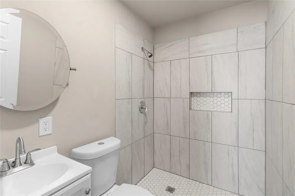 2907 Clinton Avenue Fort Worth, TX 76106