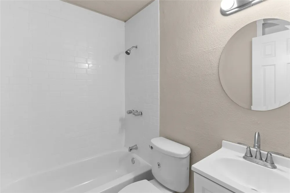 2907 Clinton Avenue Fort Worth, TX 76106