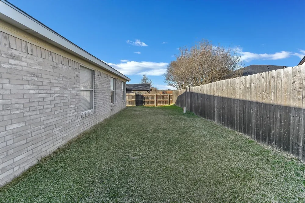 202 Lancelot Drive Weatherford, TX 76086