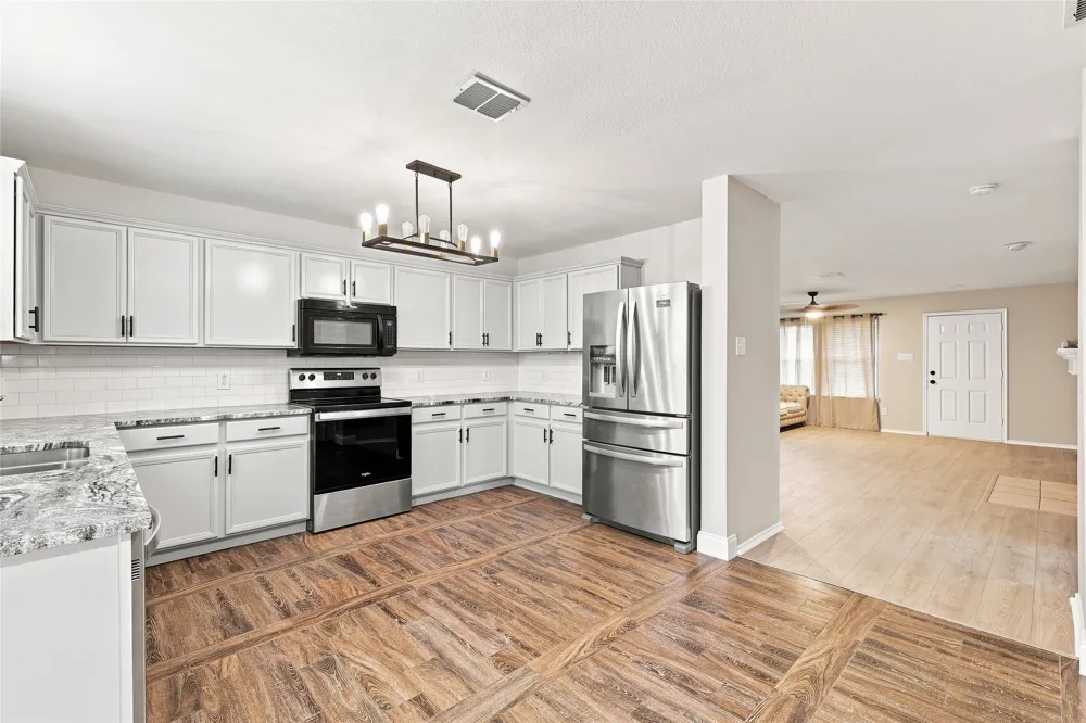 2425 Glenhaven Drive McKinney, TX 75071