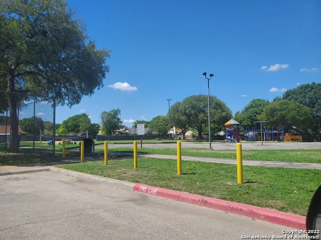 3418 Ridge Ash San Antonio, TX 78247