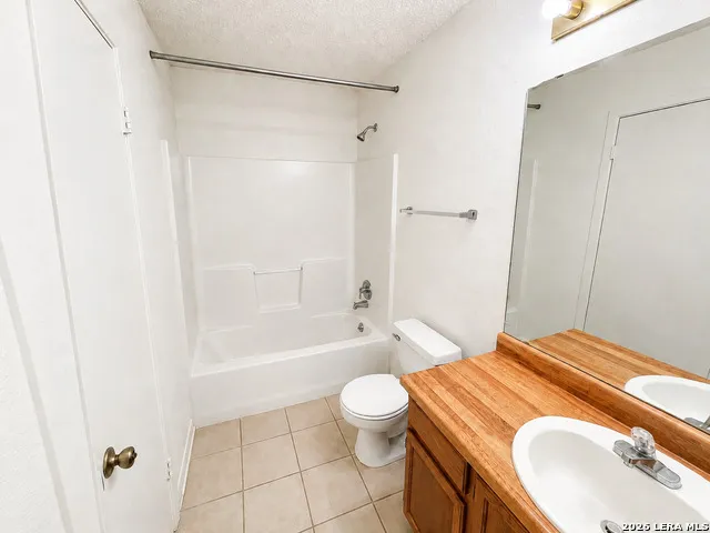 3418 Ridge Ash San Antonio, TX 78247
