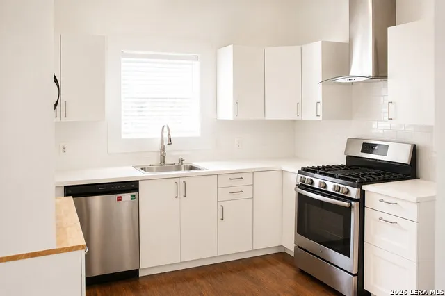 421 DEVINE ST Unit 1 San Antonio, TX 78210