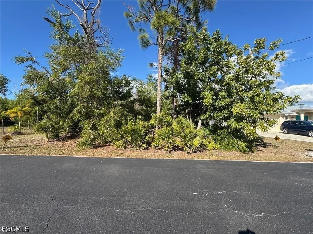 Manatee Drive Other, FL 33956