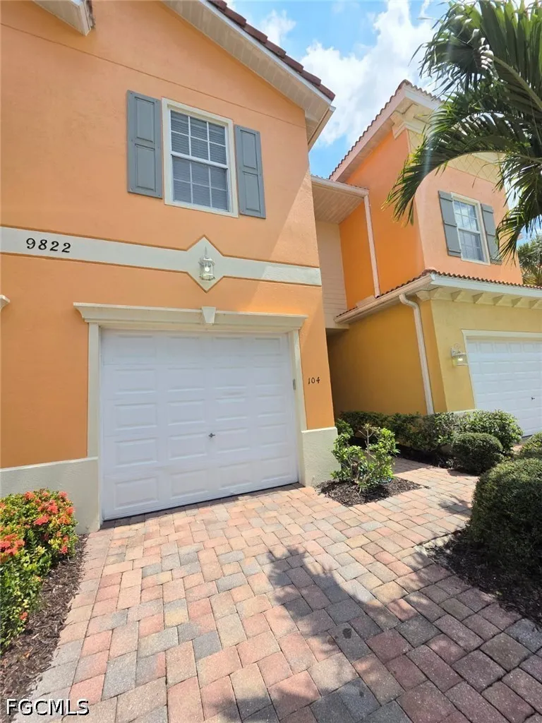 Quinta Artesa Way #104 Fort Myers, FL 33908