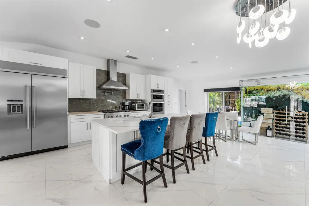 2813 NE 29TH STREET Fort Lauderdale, FL 33306