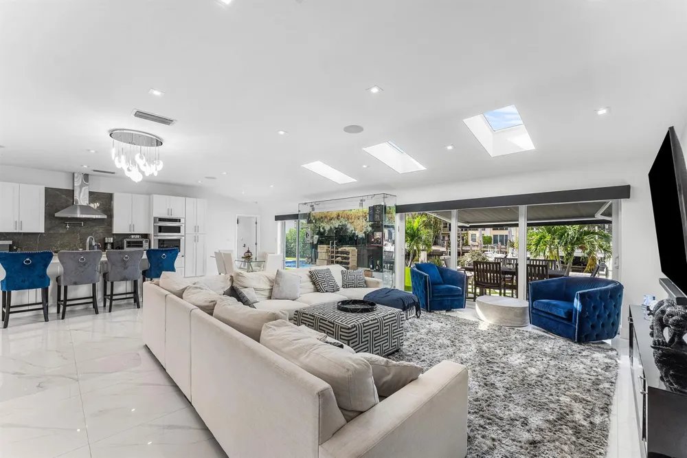 2813 NE 29TH STREET Fort Lauderdale, FL 33306