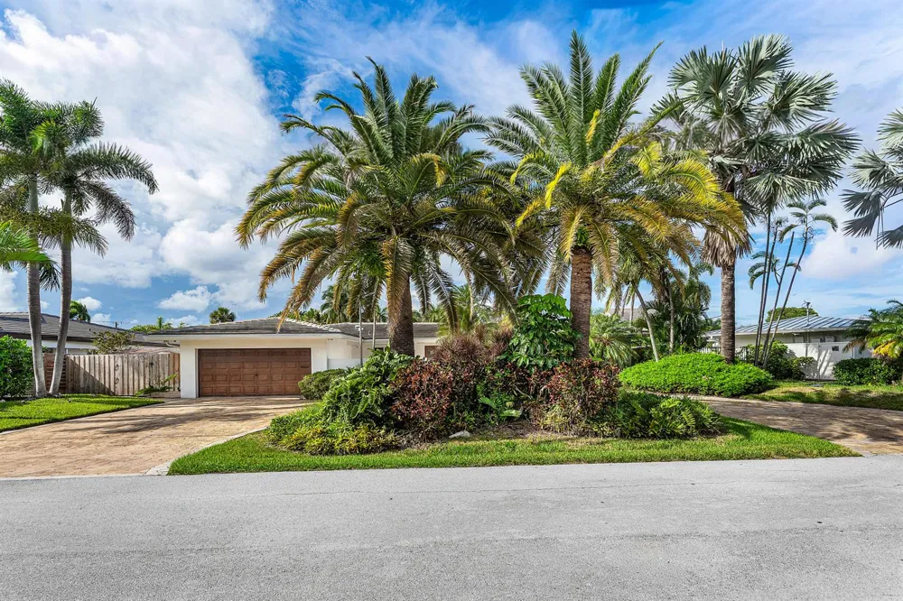 2813 NE 29TH STREET Fort Lauderdale, FL 33306