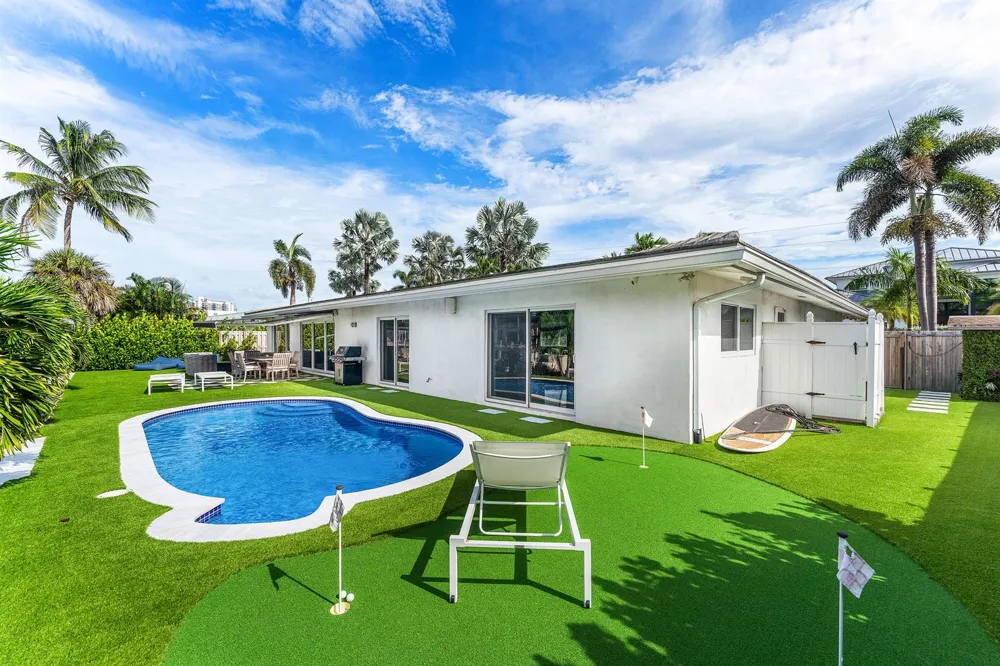 2813 NE 29TH STREET Fort Lauderdale, FL 33306