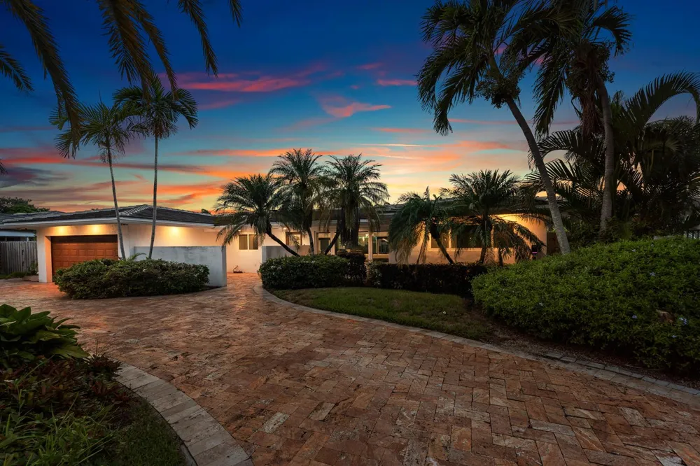 2813 NE 29TH STREET Fort Lauderdale, FL 33306