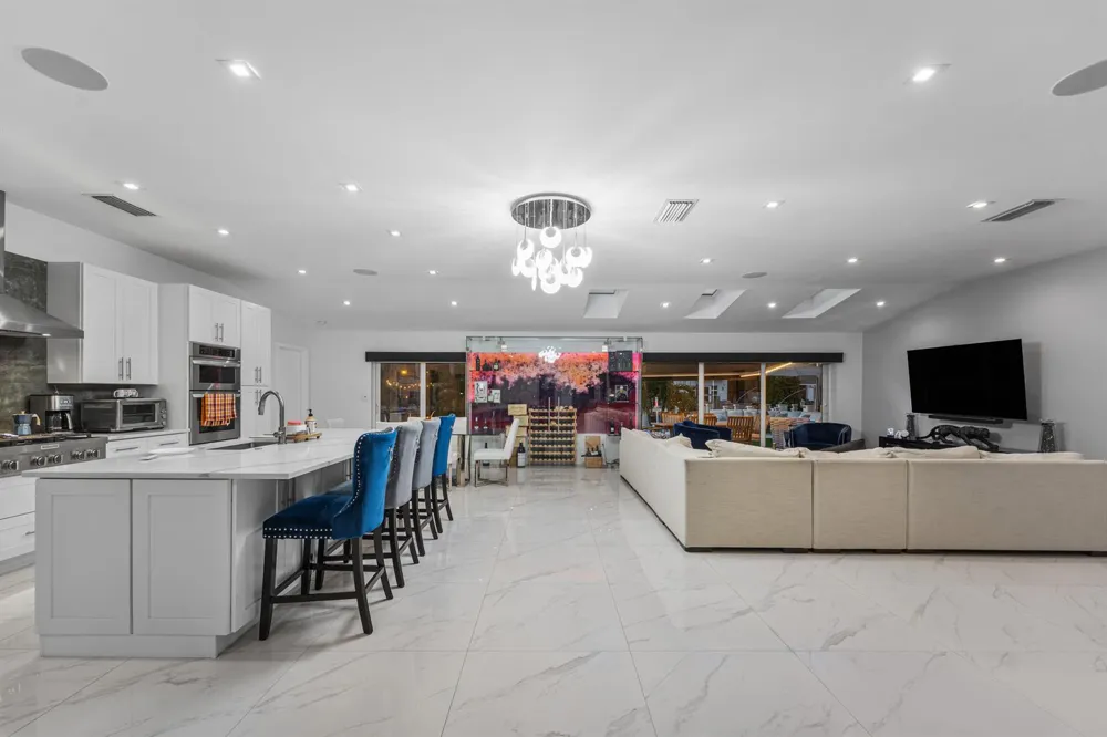 2813 NE 29TH STREET Fort Lauderdale, FL 33306