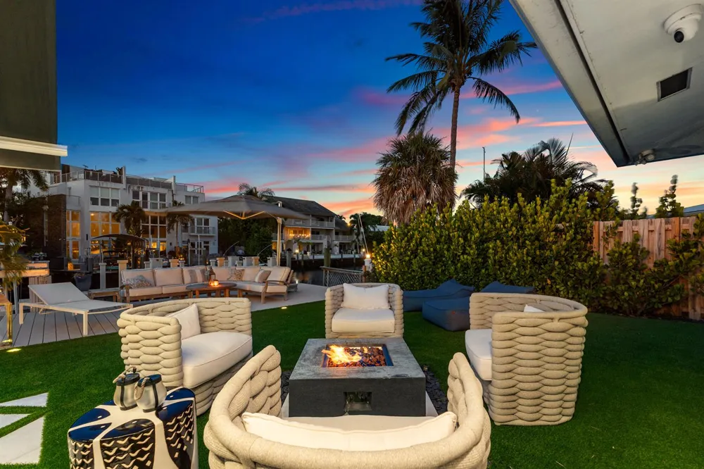 2813 NE 29TH STREET Fort Lauderdale, FL 33306