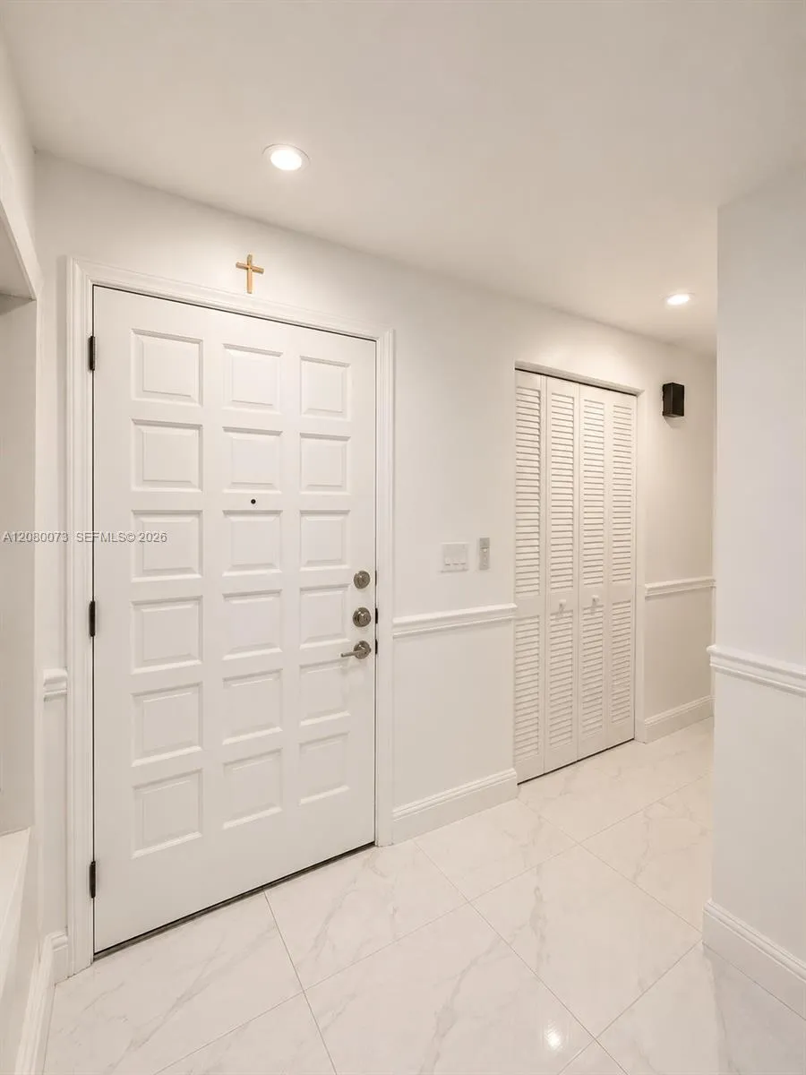 10182 NW 41st St #100-9 Doral, FL 33178