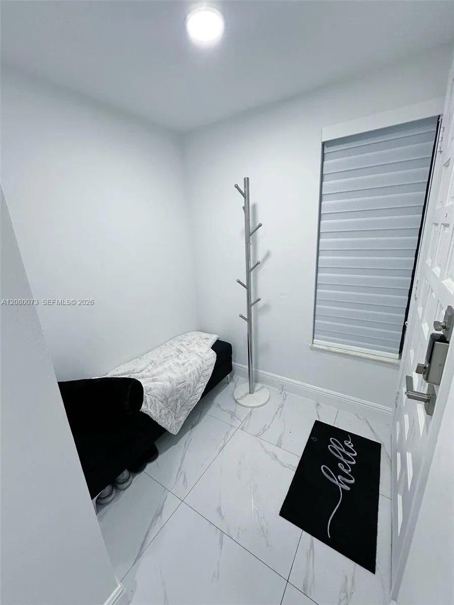 10182 NW 41st St #100-9 Doral, FL 33178