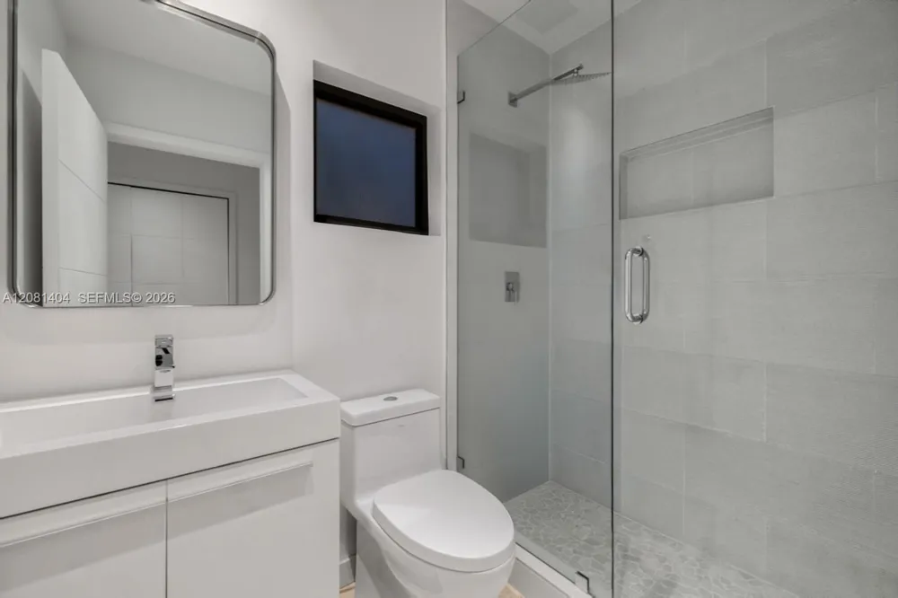 771 Fairway Dr Miami Beach, FL 33141