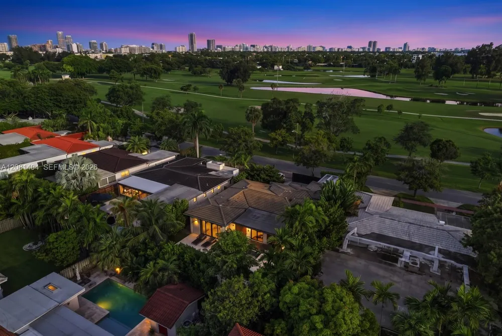 771 Fairway Dr Miami Beach, FL 33141