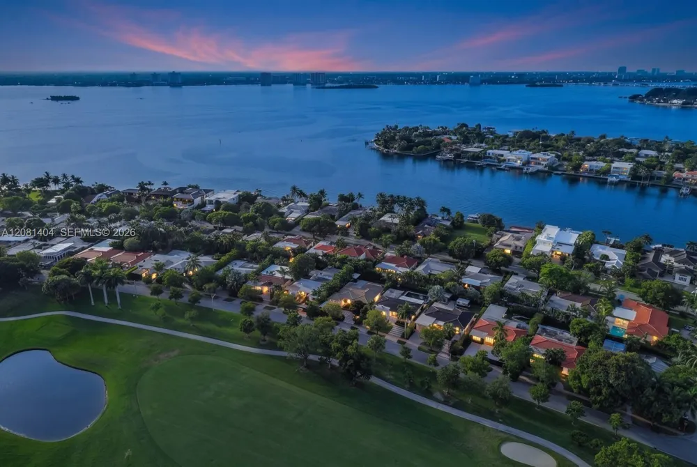 771 Fairway Dr Miami Beach, FL 33141