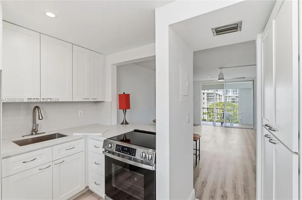 2903 Point East Dr #K503 Aventura, FL 33160