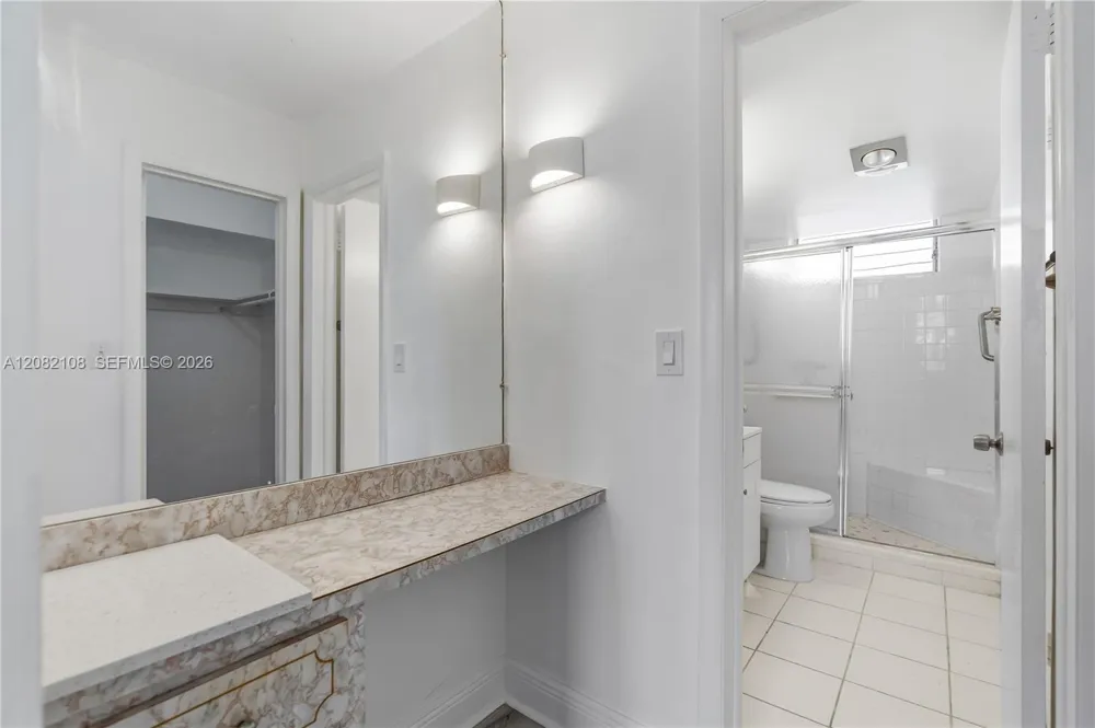 2903 Point East Dr #K503 Aventura, FL 33160