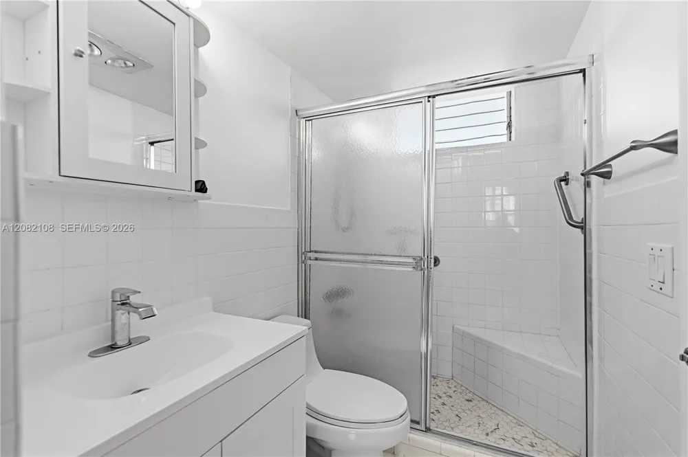 2903 Point East Dr #K503 Aventura, FL 33160