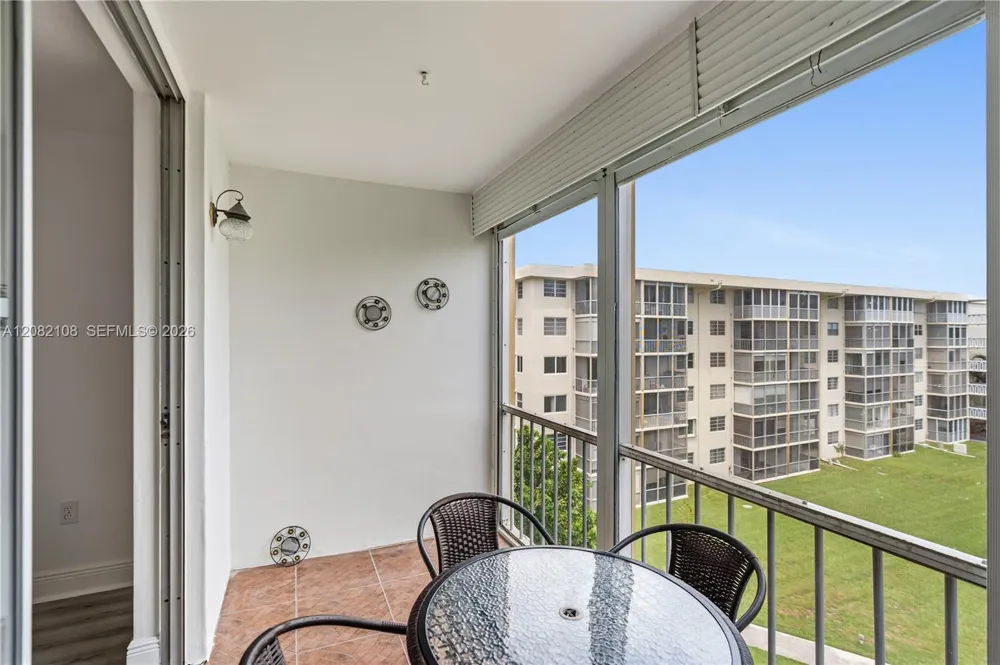 2903 Point East Dr #K503 Aventura, FL 33160