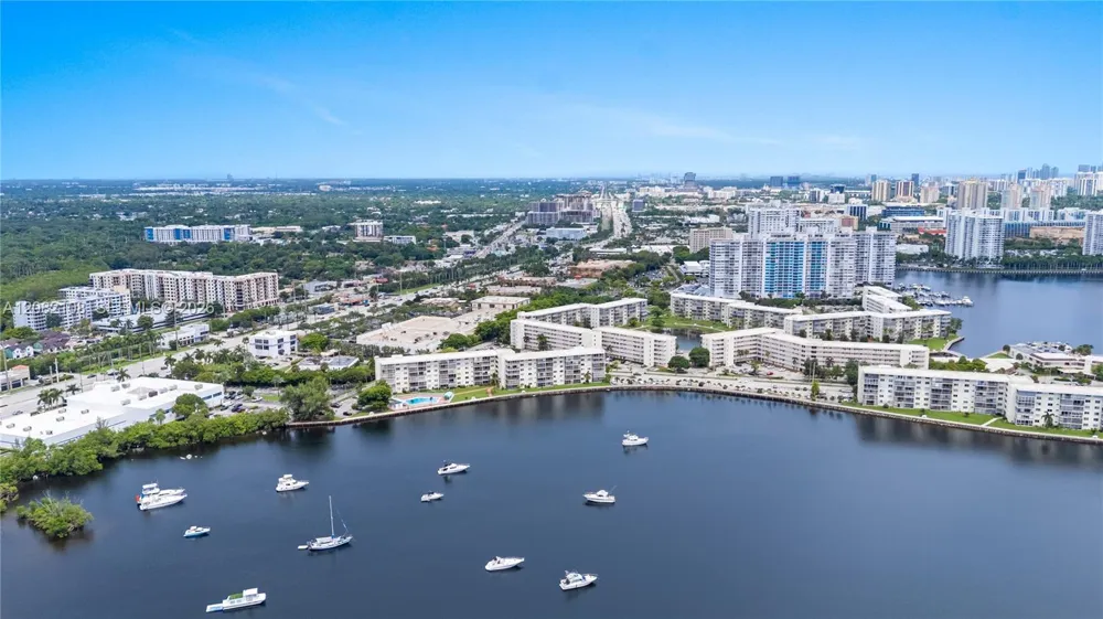 2903 Point East Dr #K503 Aventura, FL 33160