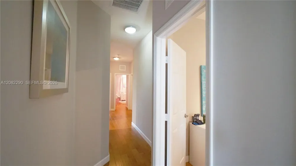 5815 NW 104th Path Doral, FL 33178