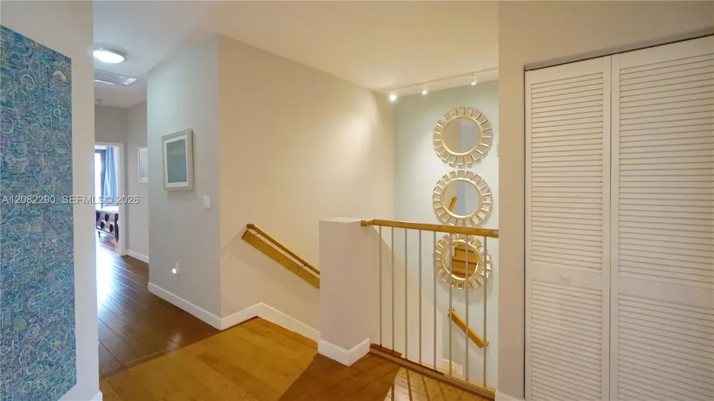 5815 NW 104th Path Doral, FL 33178