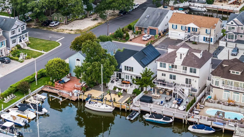 1623 Center Street Point Pleasant, NJ 08742