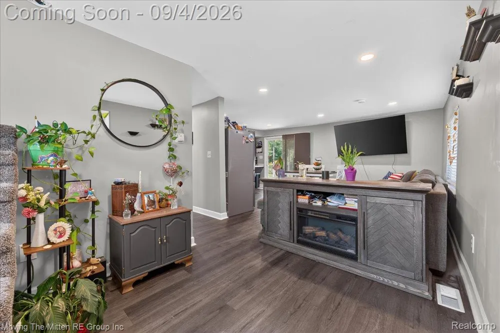 30103 Van Horn Road Huron Charter Township, MI 48164