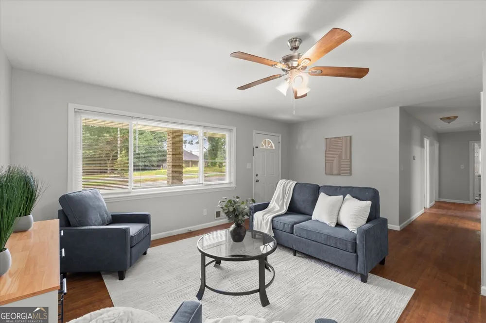677 N Hairston RD Stone Mountain, GA 30083