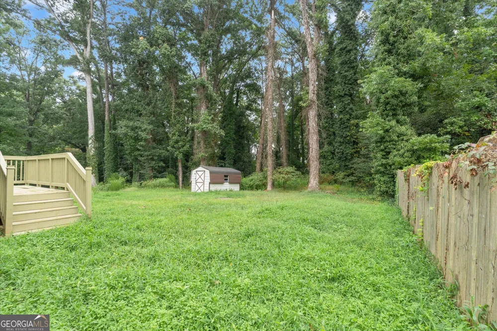 677 N Hairston RD Stone Mountain, GA 30083