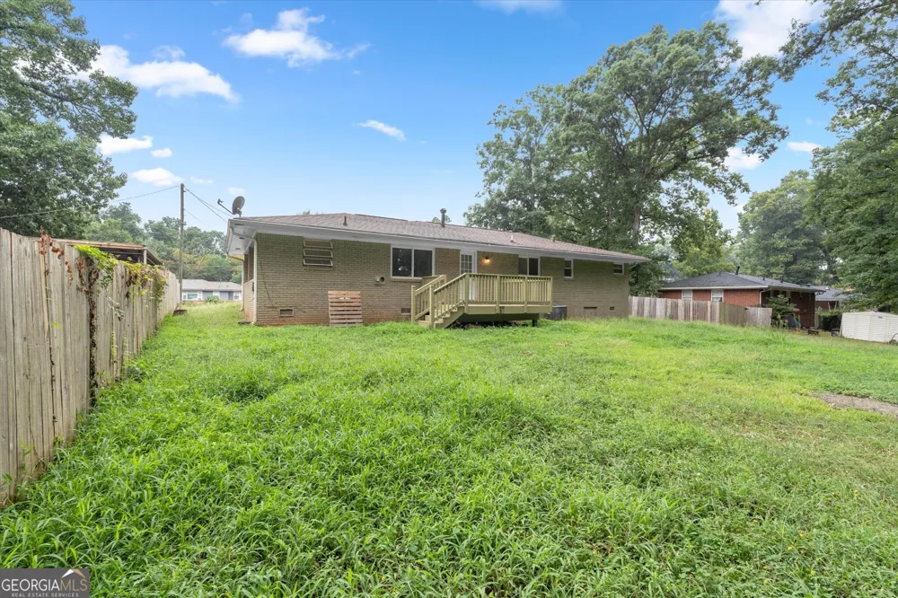 677 N Hairston RD Stone Mountain, GA 30083