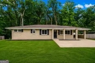 677 N Hairston RD Stone Mountain, GA 30083