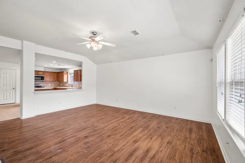 3211 Falcon Trail Drive Spring, TX 77373
