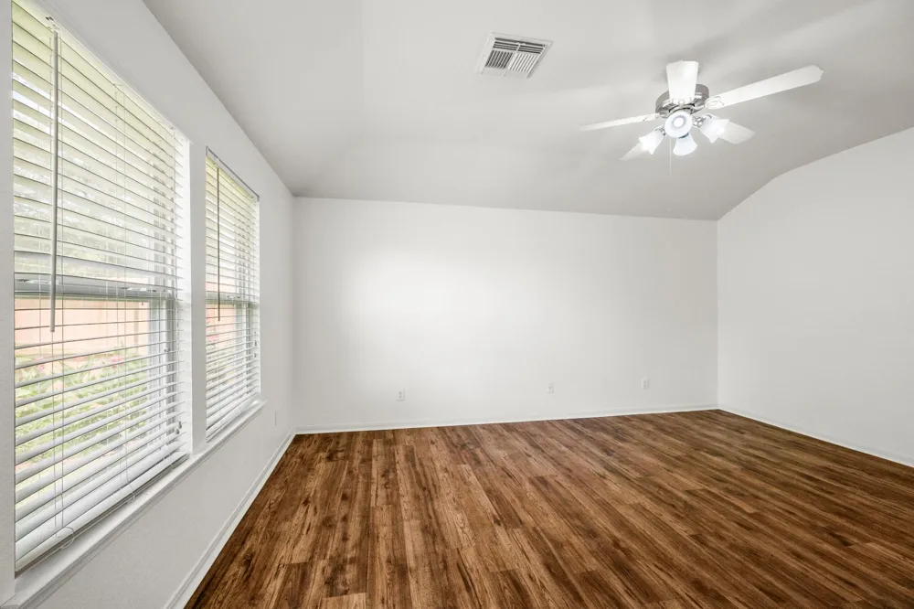3211 Falcon Trail Drive Spring, TX 77373