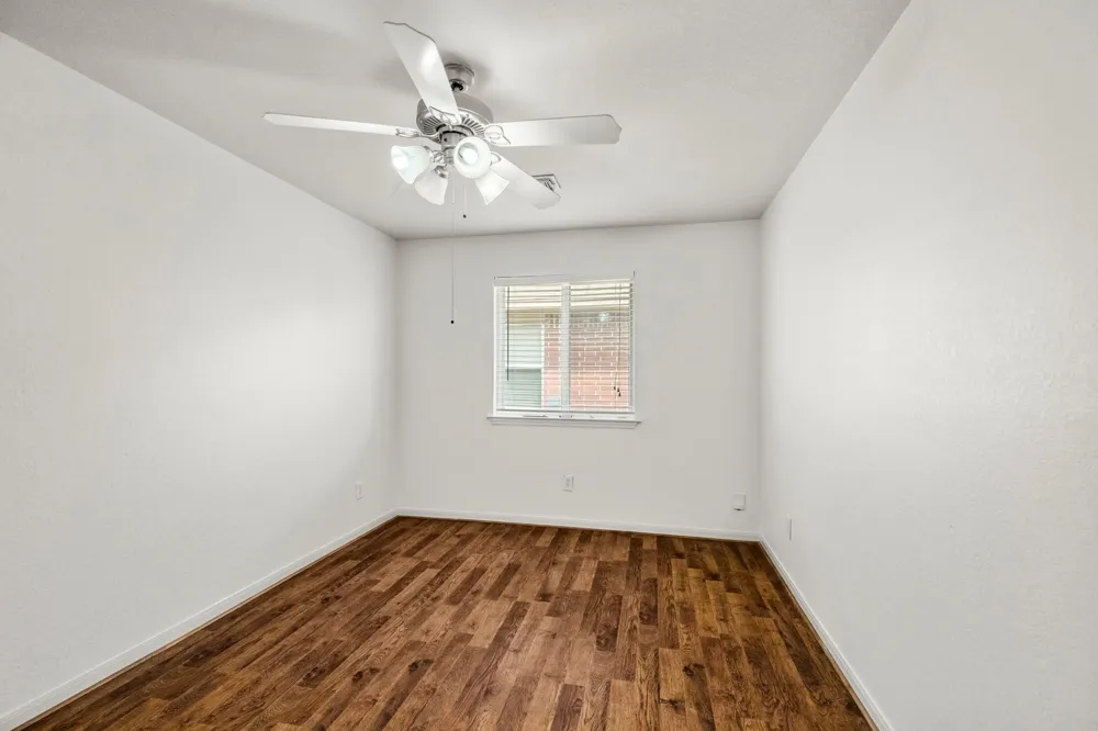 3211 Falcon Trail Drive Spring, TX 77373