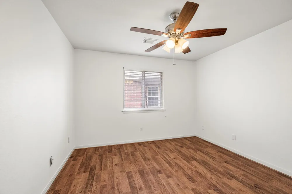 3211 Falcon Trail Drive Spring, TX 77373