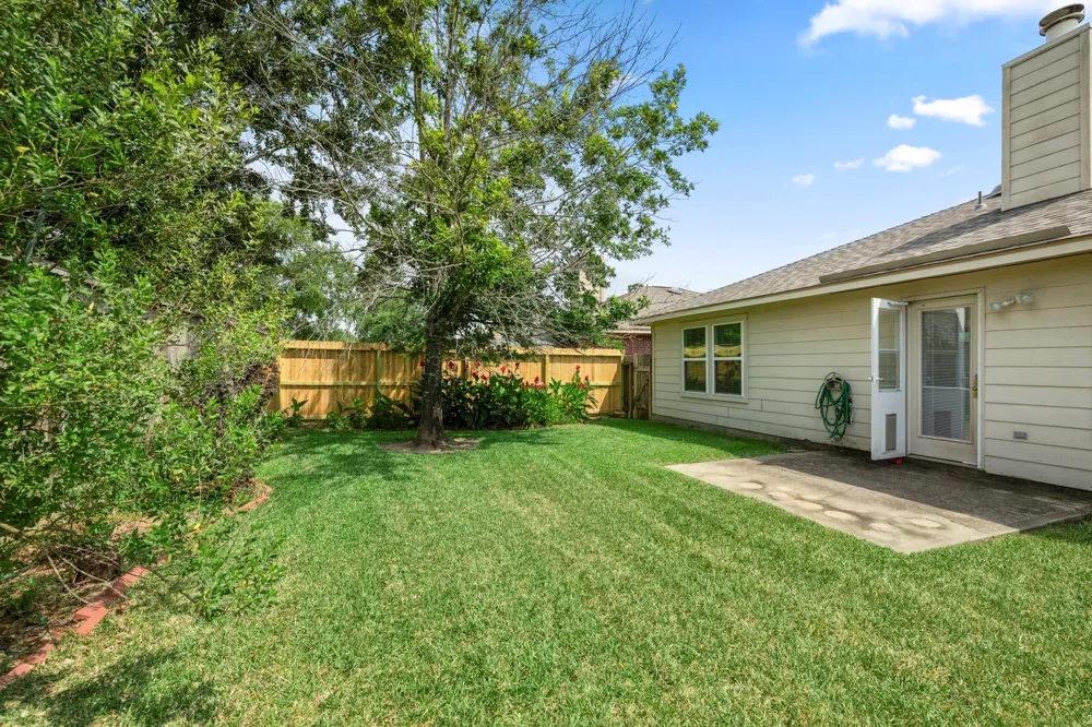 3211 Falcon Trail Drive Spring, TX 77373